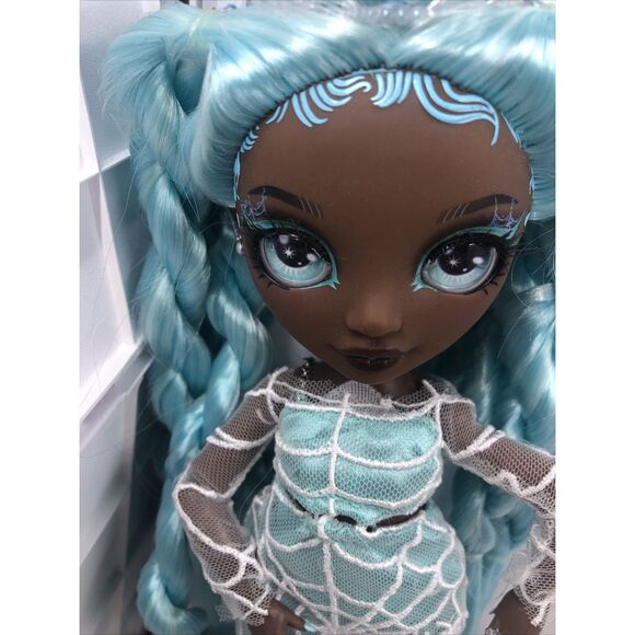 Rainbow High Costume Ball Robin Sterling Special Edition 2022 - Picture 3 of 7